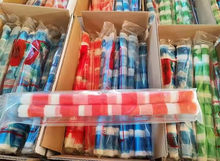 Handmade Modern Blow Molding Printed Colorful PE Disposable Table Cover Sheet Square Shape 120*120cm Waterproof Table Cloth